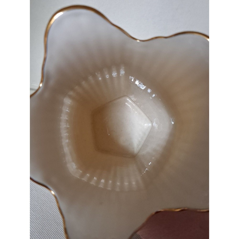 Meridian Collection Lenox Gold Rimed Ribbed Vase 8" - Picture 4 of 5